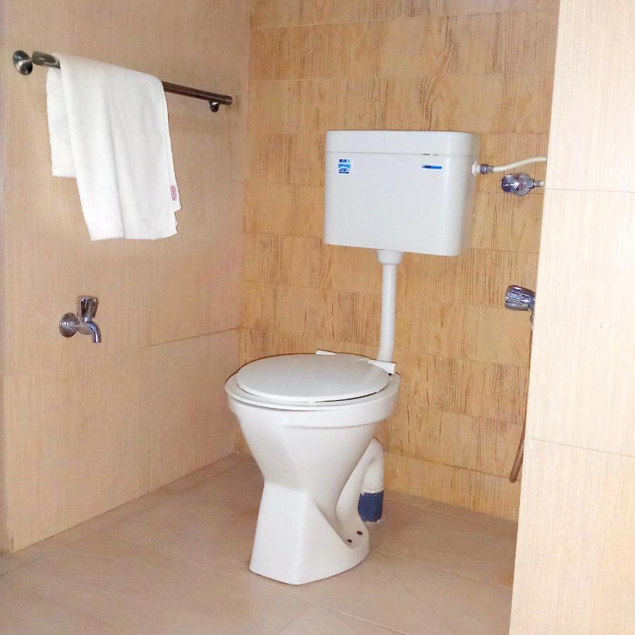Hotel Manik Moti Lonavala Εξωτερικό φωτογραφία
